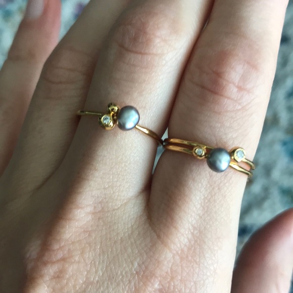 Gorjana Jewelry - ✨Set of rings with fresh water pearls